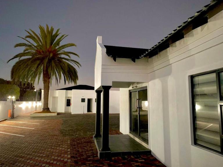 Thamani Guest House - Chambres d'hôtes Randfontein