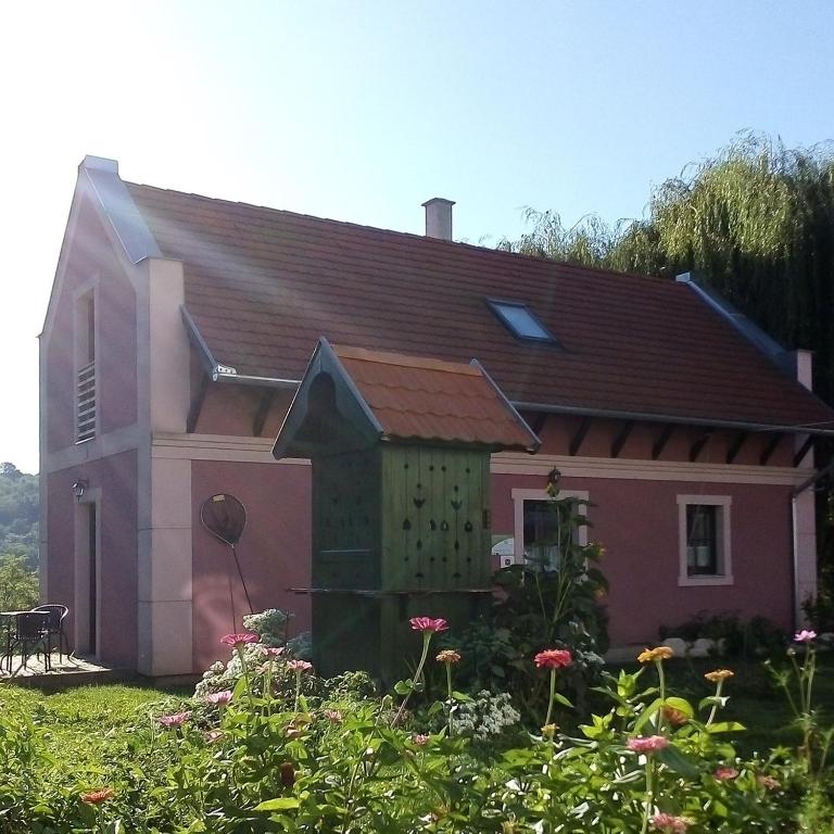 Két Kapu Udvarház - Ferienwohnung Senglasl