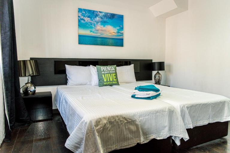 Catedral Reina Apartaments - B&B Valencia