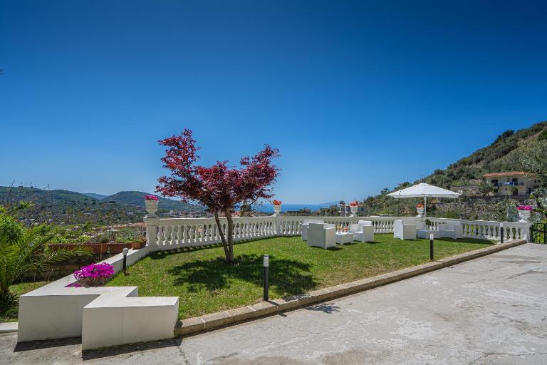 Villa Demetra - Appartamento 2 - Ferienwohnung Vico Equense