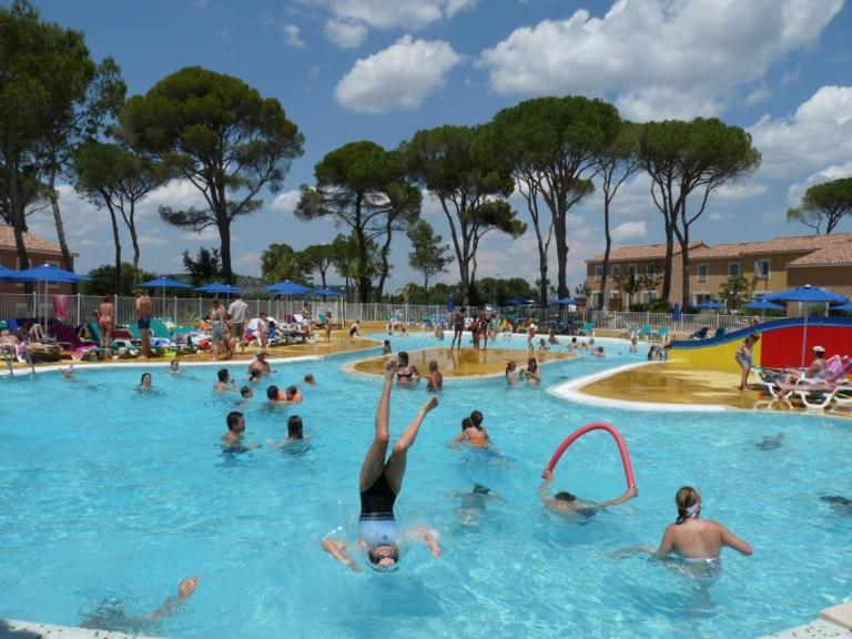 Maison climatisée avec piscine chauffée - Ferienwohnung Calvisson