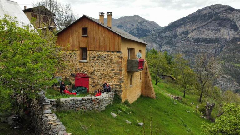 Le Seuil De Mes Reves - Bed and Breakfast Le Lauzet-Ubaye