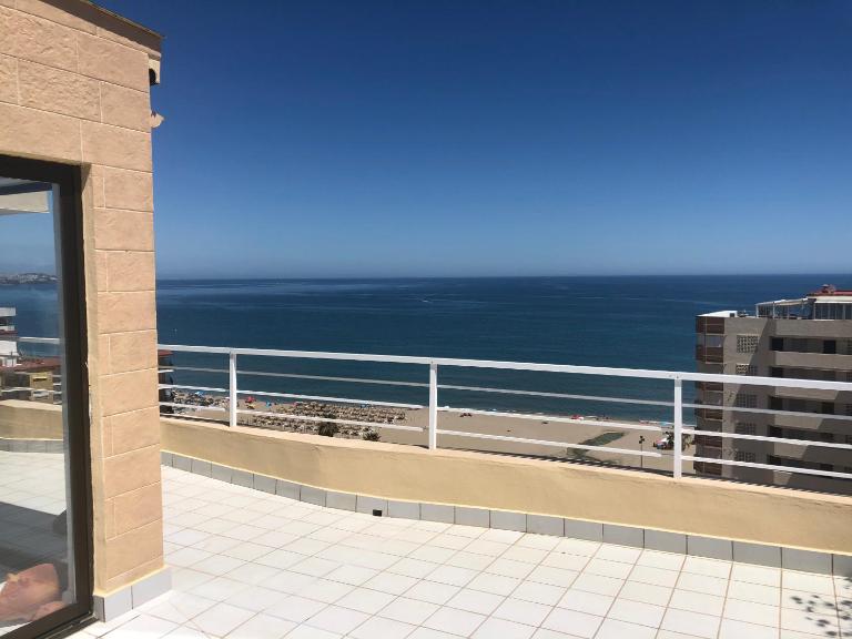 Fuengirola Penthouse Calle Pulpo - Chambres d'hôtes Fuengirola