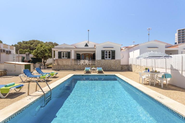 Villa Mar Azul by Escape Home - B&B Arenal d'en Castell