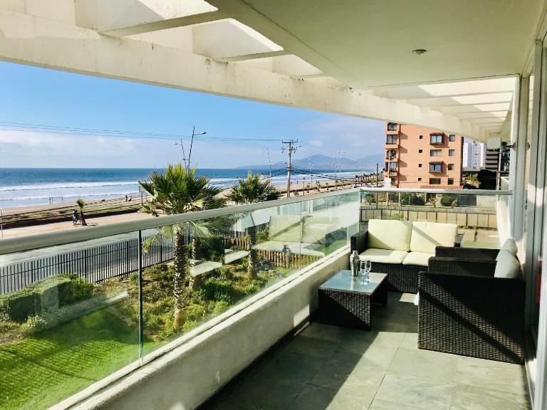 Descanso frente al mar Neohaus La Serena - B&B La Serena