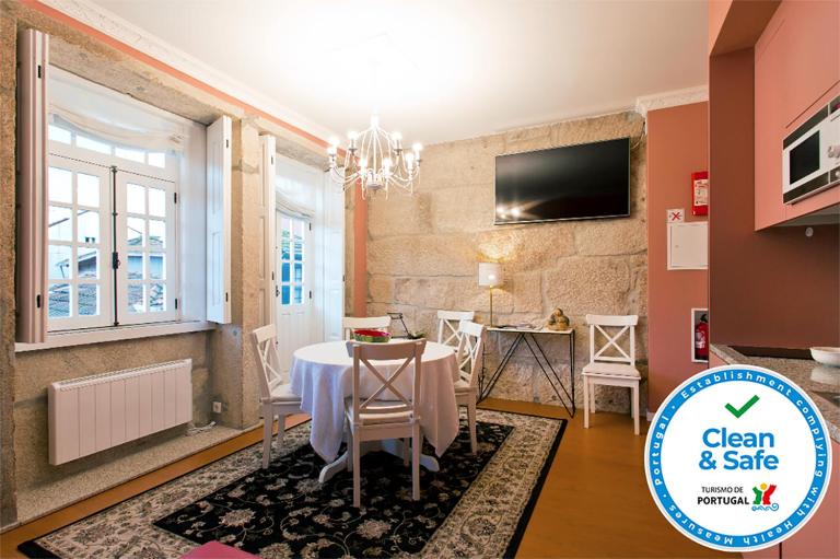 Oporto Center Clean & Cozy Apt 3 - Ferienwohnung Porto