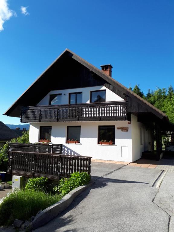 238 Spodnje Gorje - Bed and Breakfast Spodnje Gorje