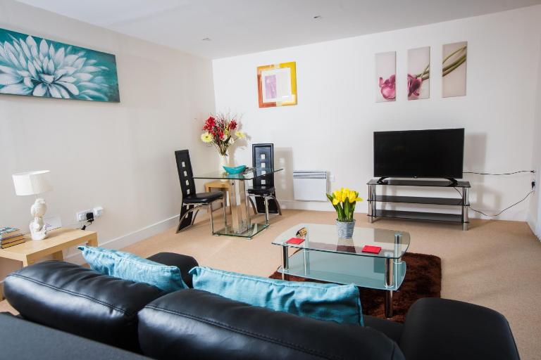 Meridian Tower Apartment - Chambres d'hôtes Swansea