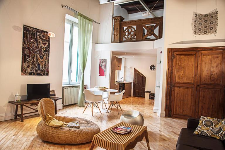 Splendido loft nel cuore antico - Ferienwohnung Neapel