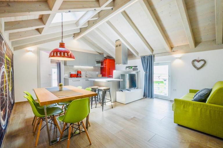 Casa Tosca - Holiday Home - Chambres d'hôtes Nago-Torbole