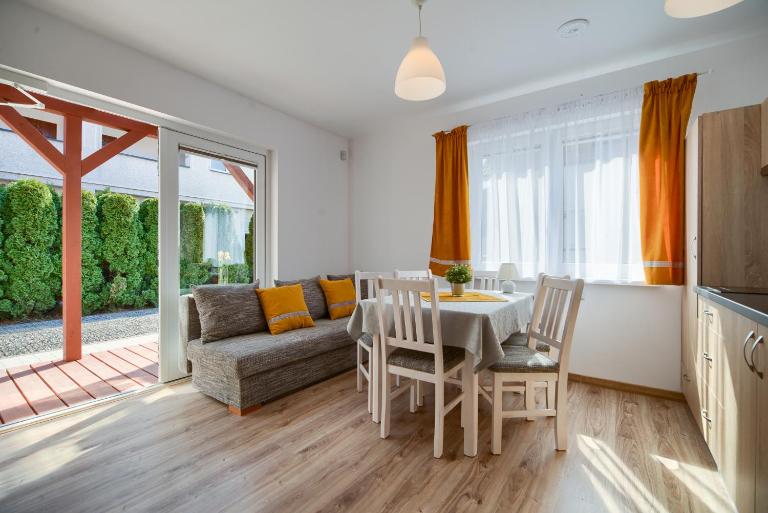 Purtulka pokoje klimatyzowane - B&B Pobierowo