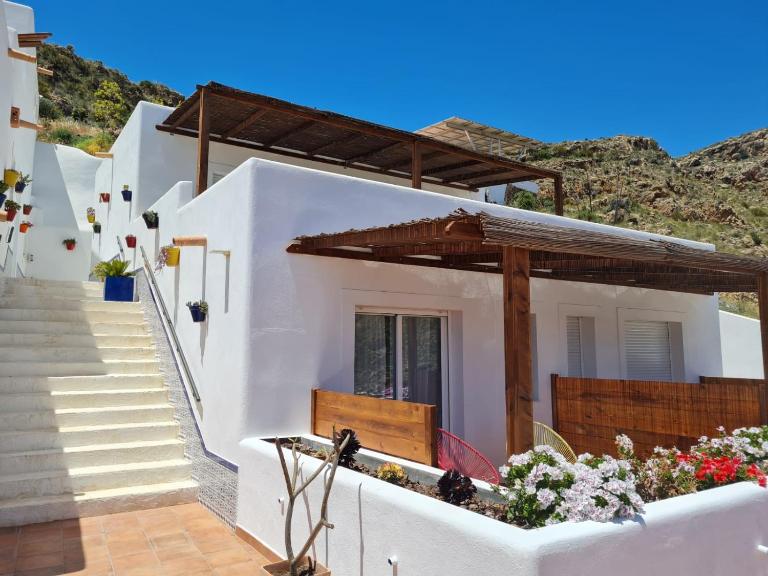 Casa Sol y Luz - casa rural - Bed and Breakfast Carboneras