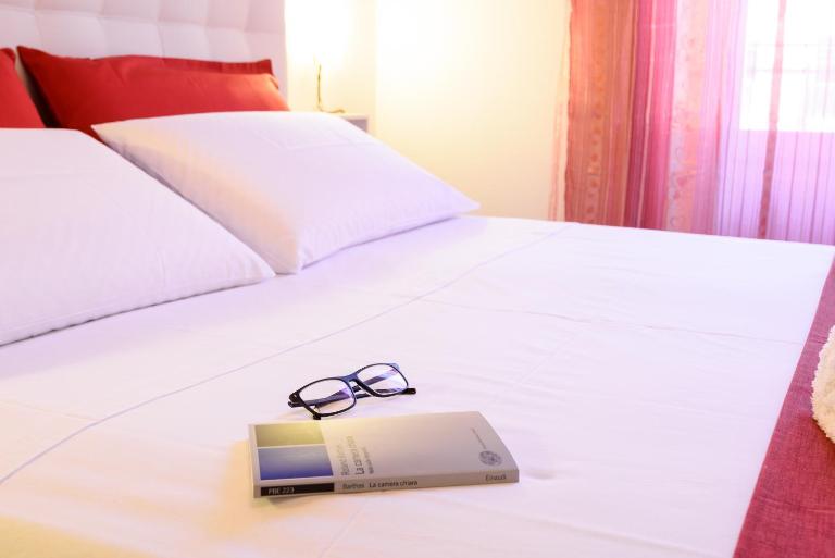 HouseStation - B&B Palermo