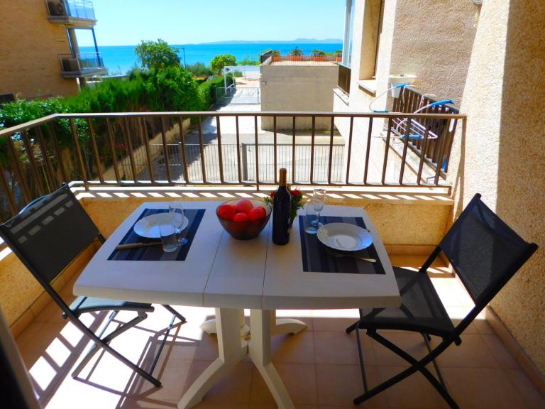 GMID IMMO Apartment Castell Joncar - B&B Roses