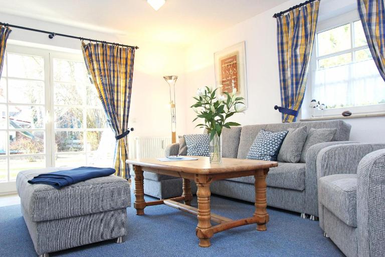 2 Weidenhof - Bed and Breakfast Ostseebad Prerow
