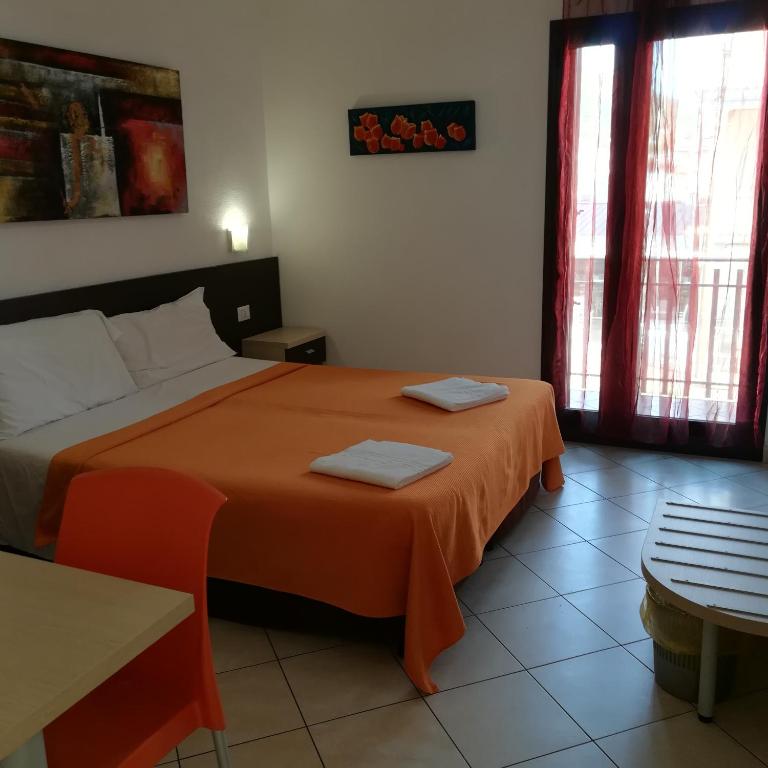 La Locanda Del Mare -Domo- Affittacamere - Ferienwohnung La Caletta