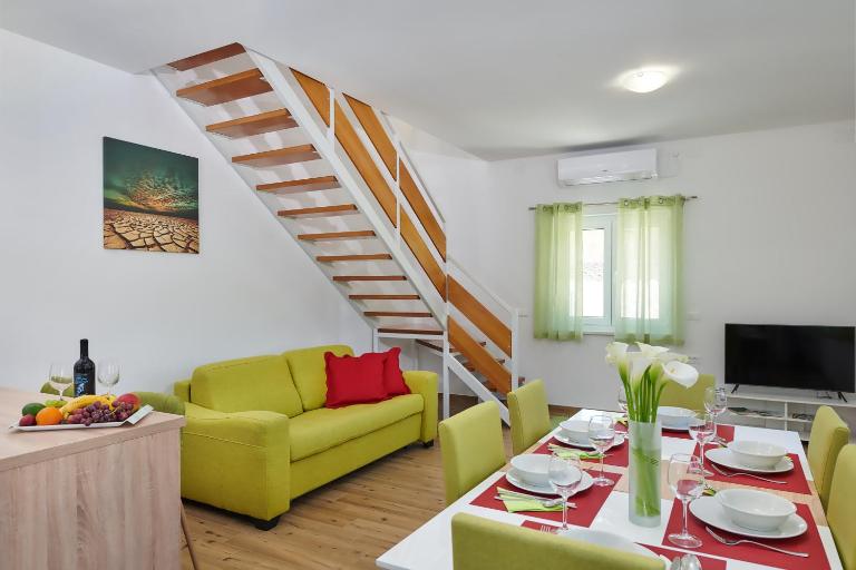 Apartment Olivix - Ferienwohnung Pula