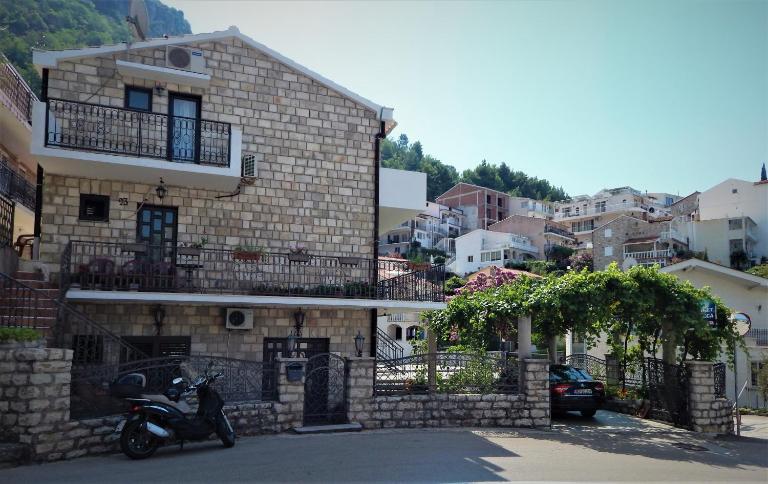 Vila Teodora - B&B Sveti Stefan