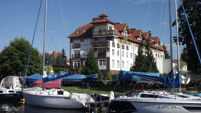 Prywatne apartamenty z widokiem na Port lub Zamek Krzyżacki - B&B Węgorzewo