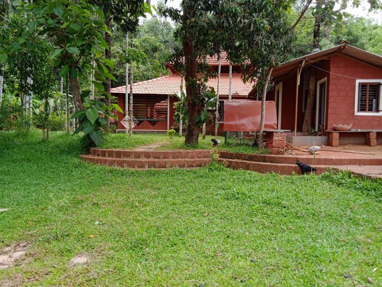 NIDHIVANA FARMS & RESORT, bakrebail-salethoor rd, Mangalore - Bed and Breakfast Mangaluru