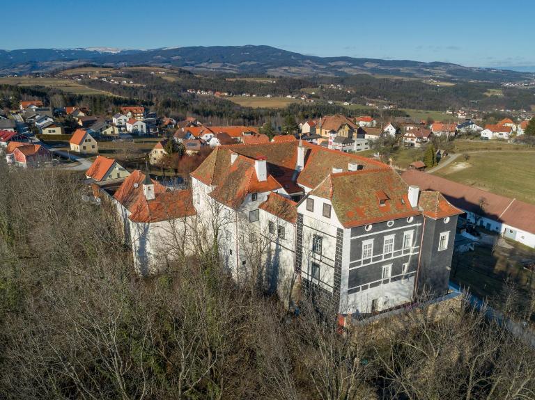 Schloß Aichberg - B&B Eichberg