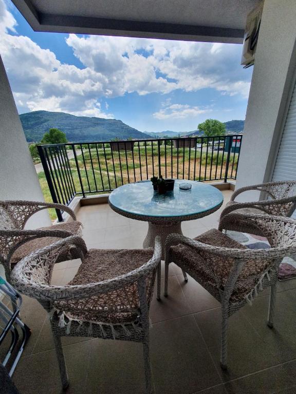 Sunshine - B&B Trebinje