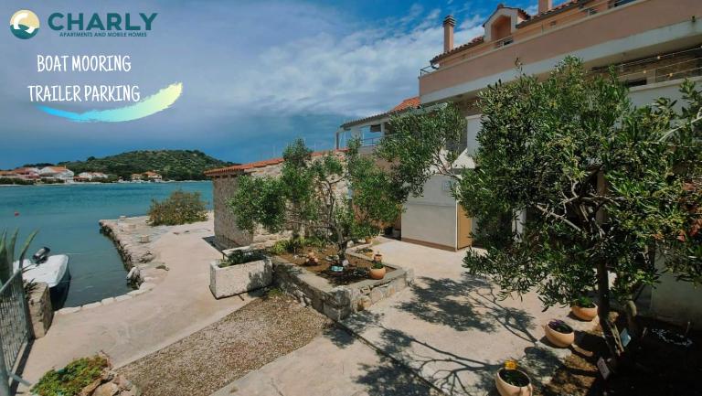 Apartment Charly - B&B Betina