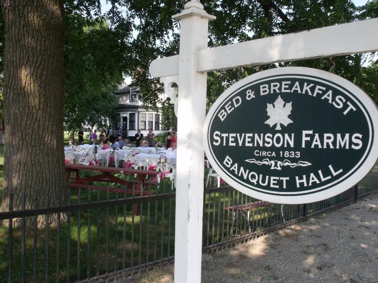 Stevenson Farms-Harvest Spa B & B - Chambres d'hôtes Alliston