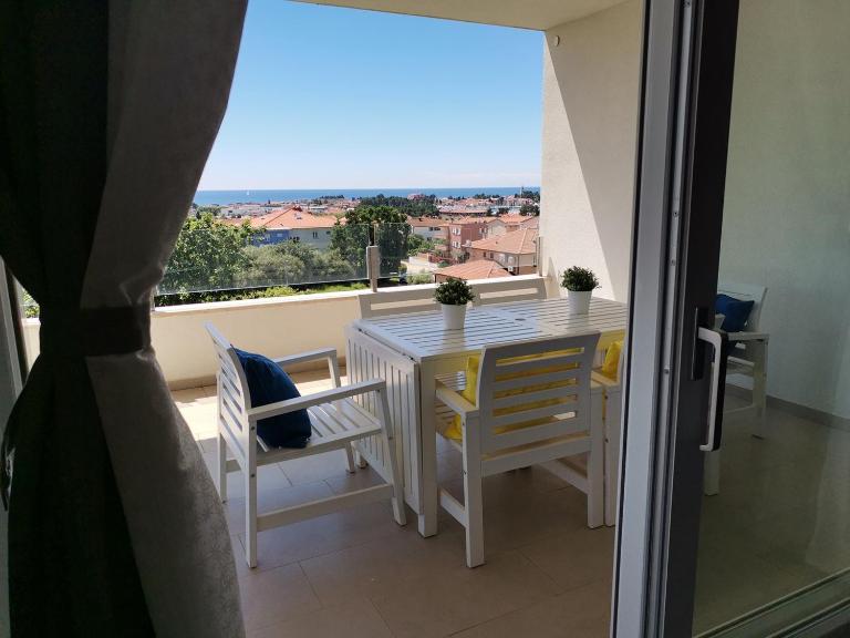 Apartment The View by SeeAdria Agency - Chambres d'hôtes Karpinjan