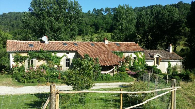 Romantic Mill Cottage 30 min from Bergerac France - B&B Sourzac