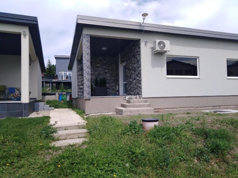 Apartmány Vihorlat II - Bed and Breakfast Kaluža