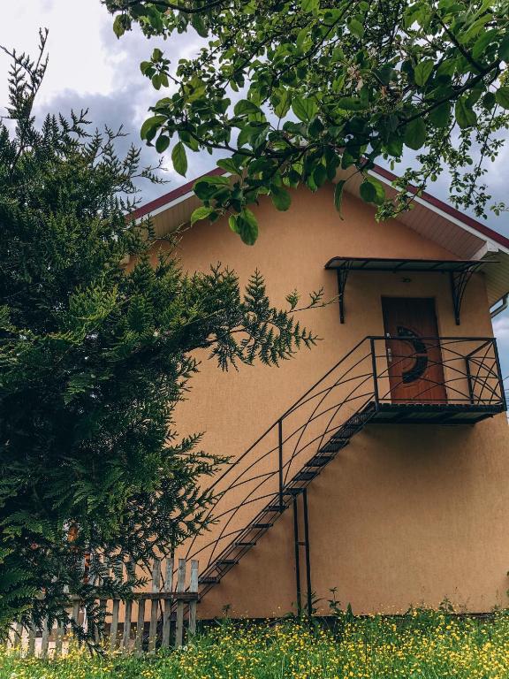 Апартаменти у Верховині - Ferienwohnung Verkhovyna