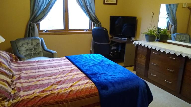 Moreland Air Venture Rooms - B&B Oshkosh