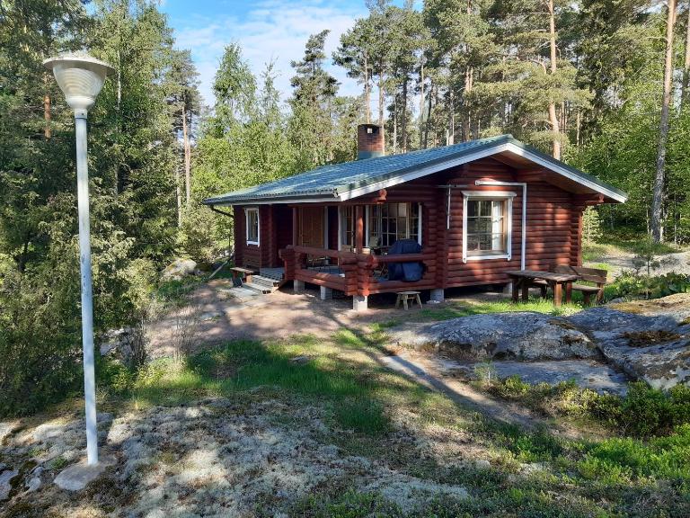 Lomamökki Mäntylä - B&B Taivassalo