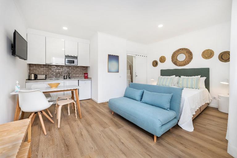 RG Studio - B&B Faro