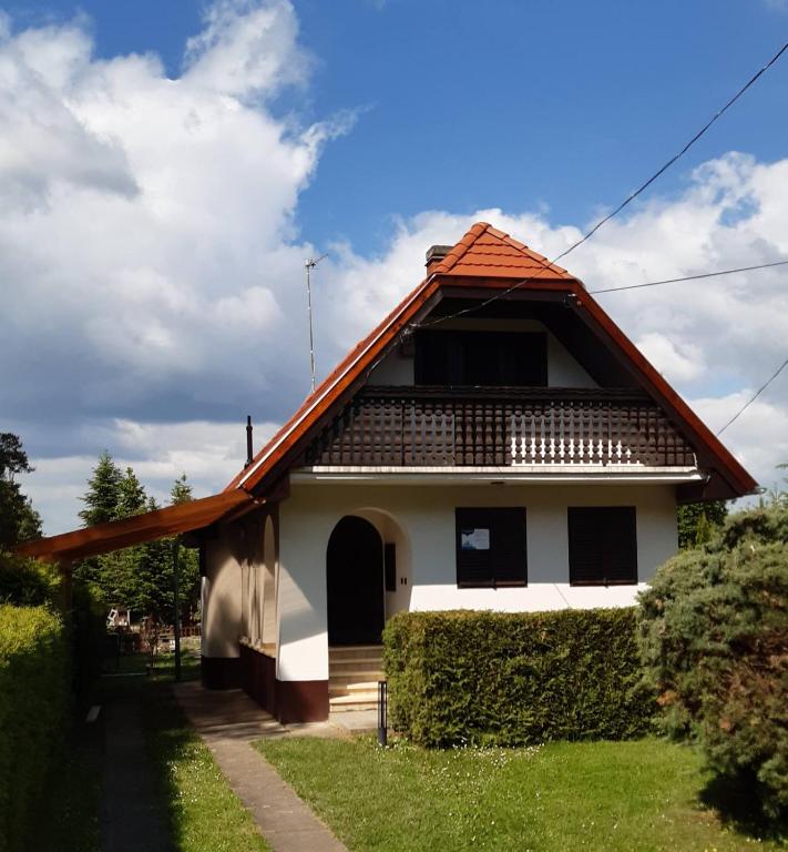 Vadása Nyaralóház - Bed and Breakfast Őrimagyarósd