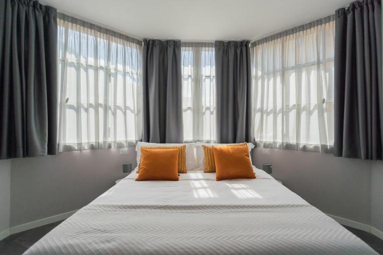 Sant'Agostino Apartments by Rent All Como - Bed and Breakfast Como
