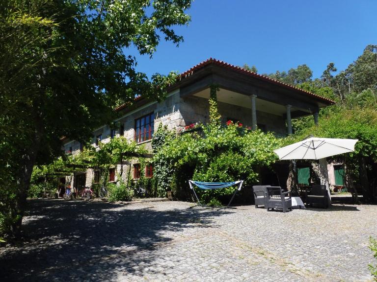 Quinta da Tapada - B&B Longos