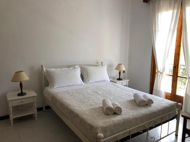 Apelati - B&B Koroni