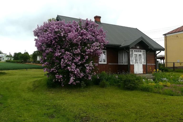 Domek na wsi - Bed and Breakfast Tomaszów Lubelski