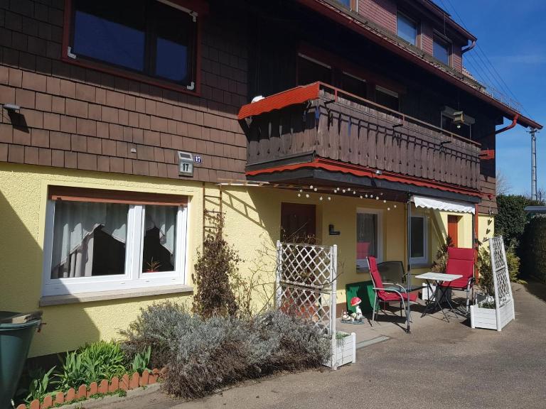 Ferienwohnung im Wiesenweg - B&B Loßburg