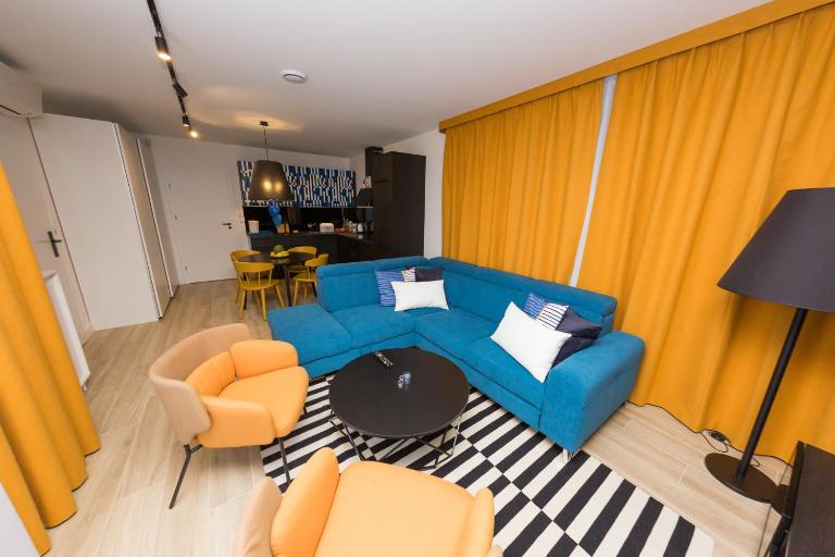 Apartament Kołobrzeg Quattro - Chambres d'hôtes Kołobrzeg