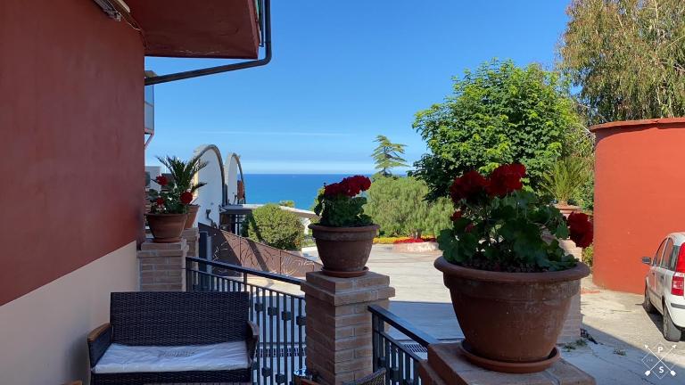 VISTAMARE VILLAGE - Bed and Breakfast Silvi Paese