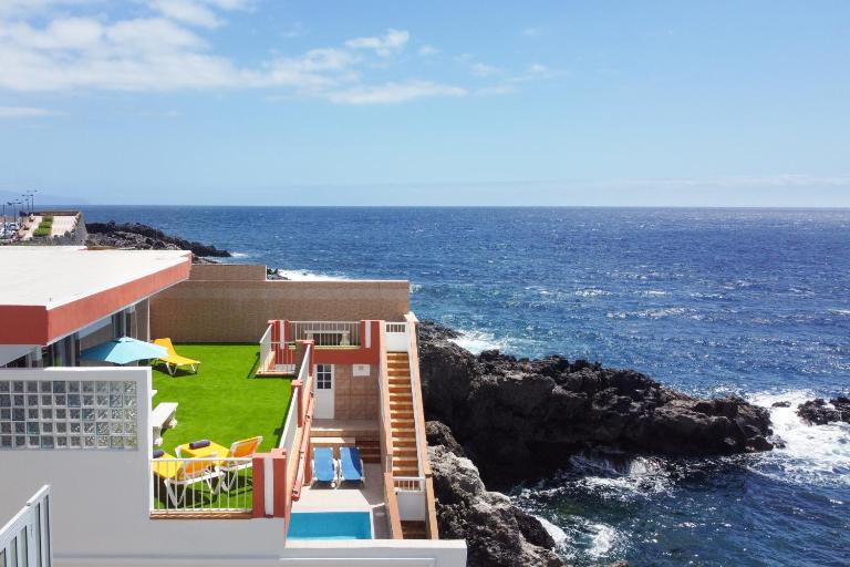 Coastal Dream with heated pool - B&B El Escobonal