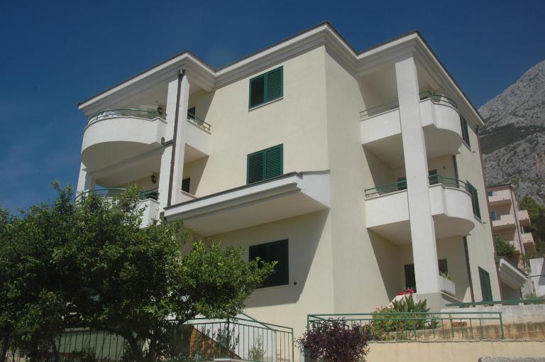 Apartments Katarina 2 - Chambres d'hôtes Makarska