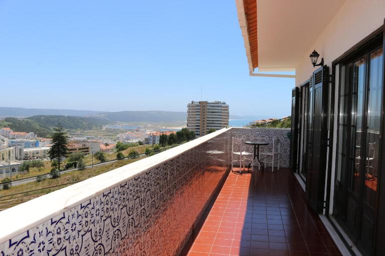 Casa Buzina - B&B Nazaré