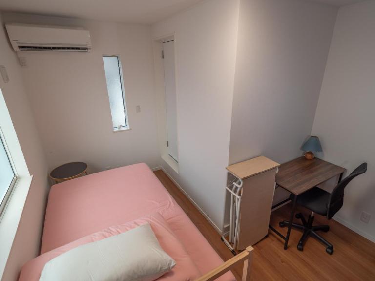 Kamakura International House Double Room w Shower Toilette Min 1 female guest - Vacation STAY 11408 - Chambres d'hôtes Kamakura