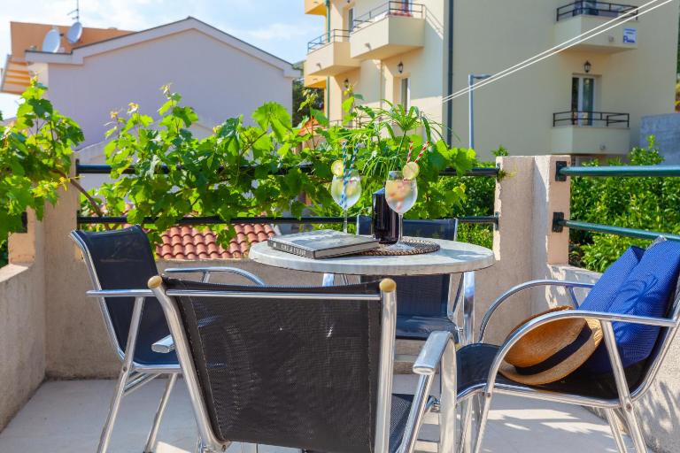 Sea and Lemon Tree apartment - Chambres d'hôtes Drašnice