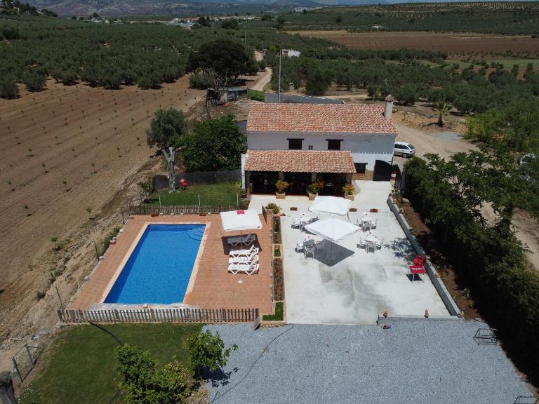 Cortijo Rural La Chula - B&B Fontanar