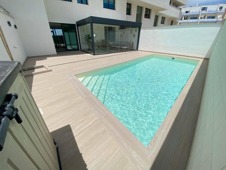 Tarifa Cozy House - Private Pool - Wifi - Modern - Bed and Breakfast Tarifa